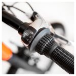 KUbikes 20L MTB 8-Speed Kids Bike - turquoise glitter - Image 4