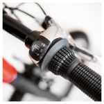 KUbikes 20L MTB 8-Speed Kids Bike - red - Image 4