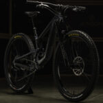Santa Cruz Hightower 3 C R Bike - Image 11