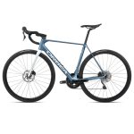 Orbea ORCA M30 - 105 Carbon Road Bike - 2024 - Slate Blue - Halo Silver (matt) - Image 3